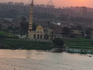 شقة علي كورنيش النيل بسعر لقطة