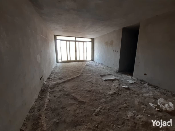 typical-floor-apartment-at-azad-in-front-of-gate-3-auc-big-3