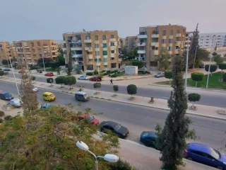 شقة مفروشة بالحي 13 - الشيخ زايد