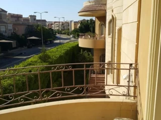شقة فندقية مجهزة بالكامل ب كمبوند الياسمين الشيخ زايد