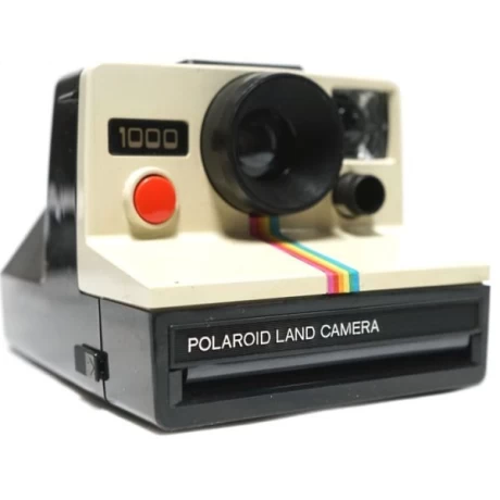 polaroid-sx-70-land-camera-1000-red-button-camera-1977-big-1
