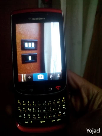 blackberry-torch-9800-big-0