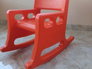 كرسي هزاز للاطفال