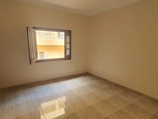 شقة ايجار جديد الترالوكس سكني بالقرب من مكرم عبيد ١١ الف