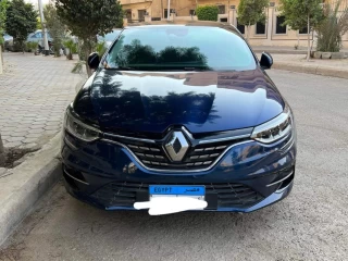Renault Megane 2022 Signature +