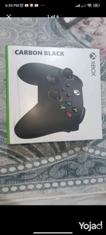 xbox-one-series-x-controller-and-xbox-game-big-0