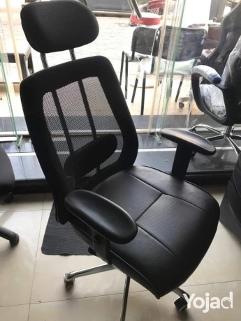 krsy-mktby-modrn-office-chair-big-1