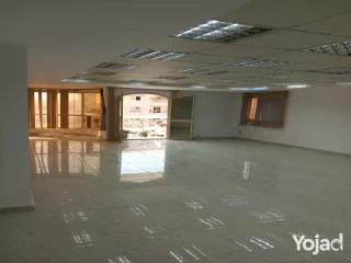 مقر اداري للايجار في شيراتون المطار في موقع مميز مساحة 300 م