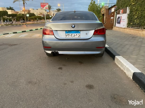 bmw520i-llbyaa-big-0