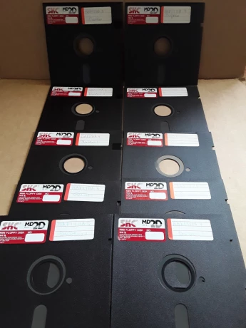 skc-525-floppy-disk-big-4